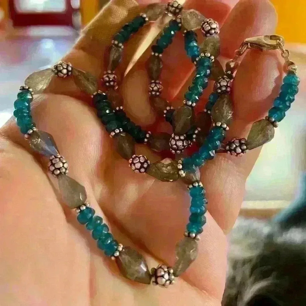 Labradorite and sterling silver necklace